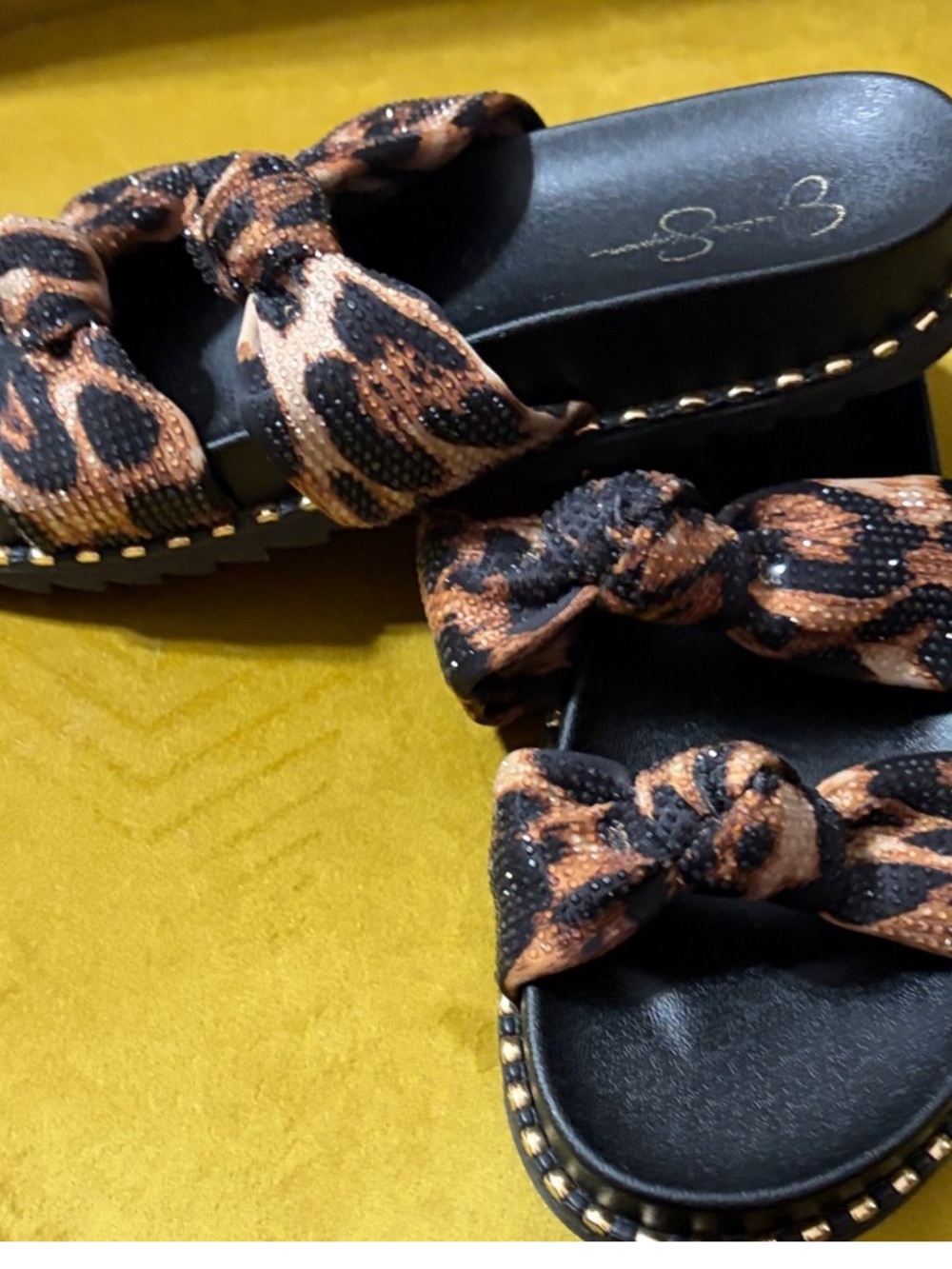 Jessica Simpson Animal Print Bow Sandals Size 7